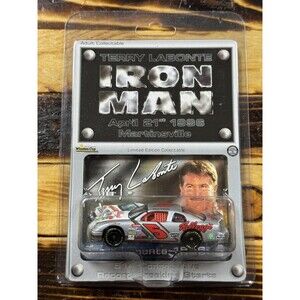 1996 Action Iron Man Terry Labonte #5 Kellogg's Flakes 1:64 Scale car